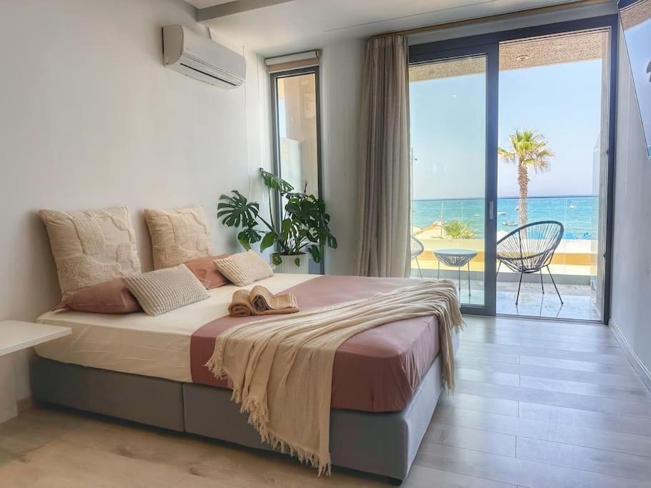 Ferienwohnung Akasha Living By The Sea Rethymno Exterior foto